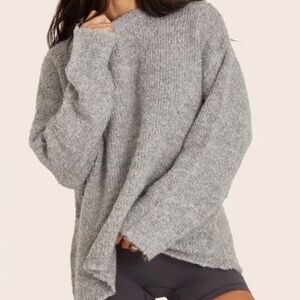Set Active Boucle Sweater in Grey, Size S